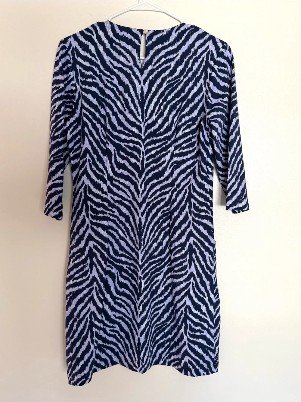 J. McLaughlin Catalyst Dress Tiger Eye Print - Picture 7 of 7